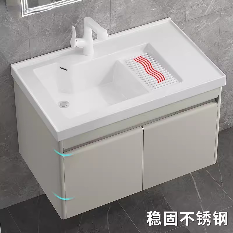 armario de lavandería de acero inoxidable en un balcón lavabo doméstico lavabo baño lavabo con tabla de fricción lavabo