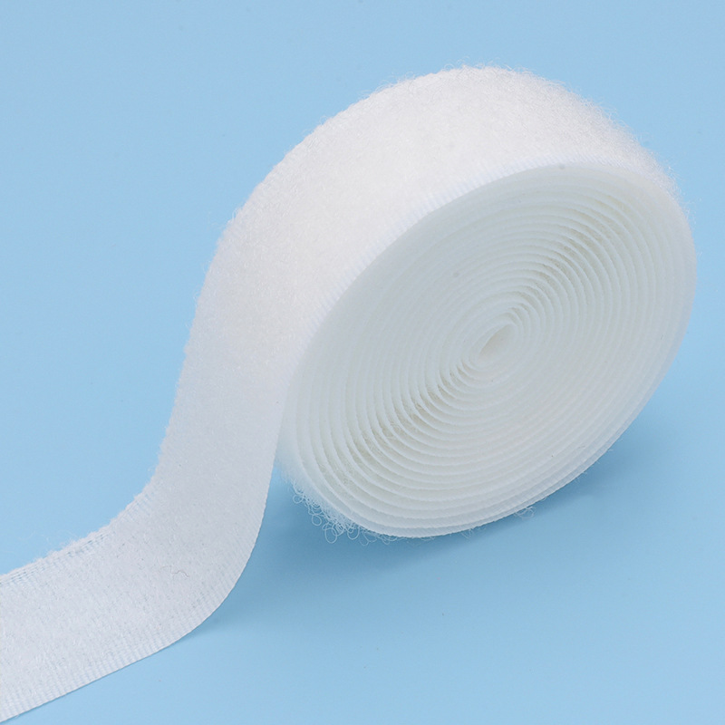 Velcro de color al por mayor 2cm de ancho gancho texturizado sin adhesivo de espalda pegatina madre ropa de bebé zapatos y sombreros pegados hebilla