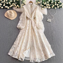 高端优雅女装连衣裙2025新款法式重工钩花收腰单排扣修身蕾丝长裙