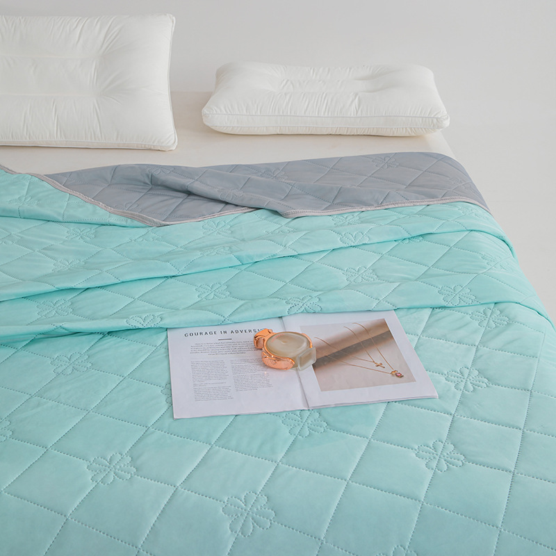 연한 녹색 [시원하고 피부 친화적인 알몸 수면]