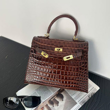 �u׃�{�~�y�P�����2026������μ�б����羳�����p�ݏ͹��LŮ��