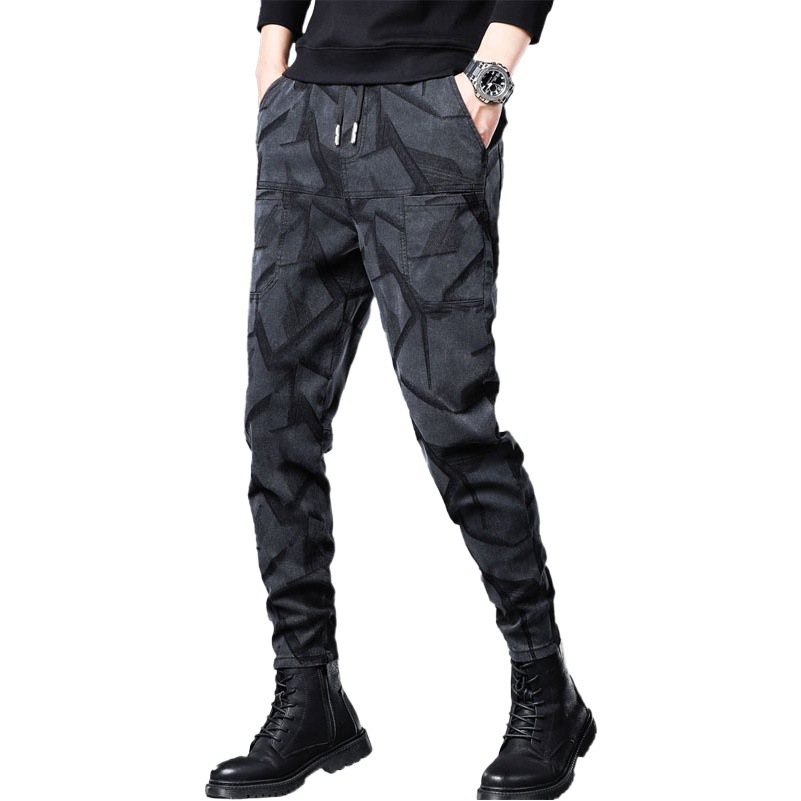 2022 primavera y verano nuevos pantalones casuales de los hombres de seis bolsillos jacquard estiramiento pantalones de mezclilla de camuflaje de los hombres monos de moda