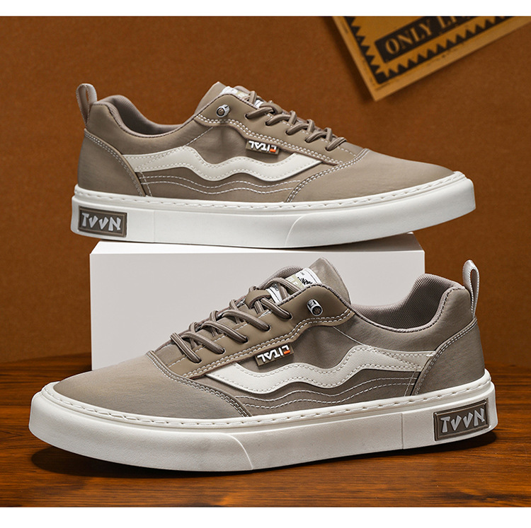 Canvas Herren Sommer, atmungsaktiv, vielseitig einsetzbar. Einfußtuch für Sport und Freizeit, weich besohlte schwarze Flats, trendig_voghion.com