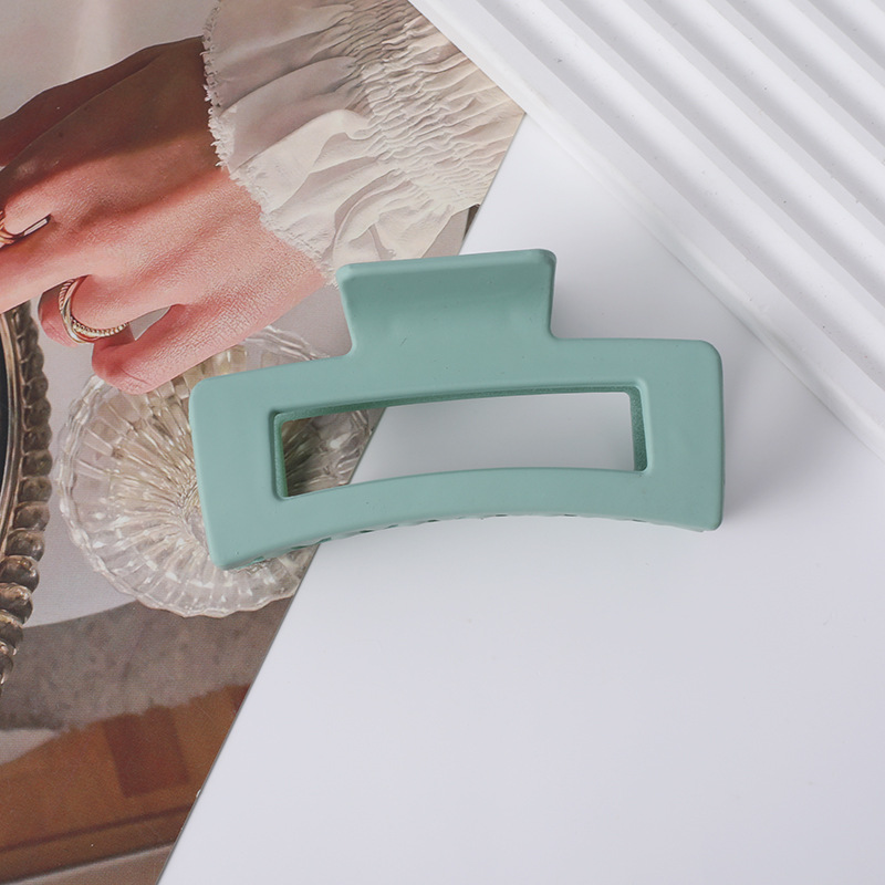 Agarre de pelo helado transfronterizo color de caramelo Cabeza trasera simple clip de pelo grande clip de tiburón de baño updo accesorios para el cabello al por mayor