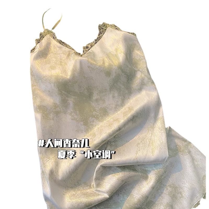 Pantalón de dormir de cabina de verano nuevo estilo seda de hielo simple lujoso ligero lindo conejo de encaje dulce con cojín de pecho vestido casero