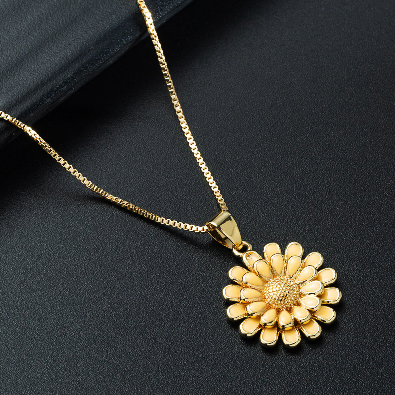 Nihaojewelry wholesale jewelry simple sunflower pendant copperplated 18K gold dripping oil necklacepicture9