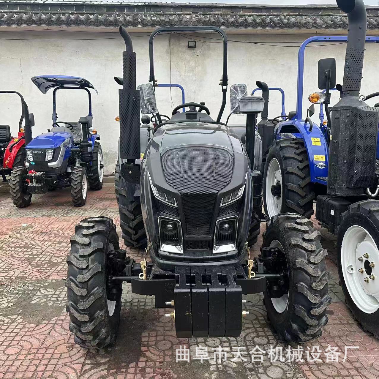 全新704拖拉机黑金刚8+8梭式换挡   翻转梨旋耕机  直补现车