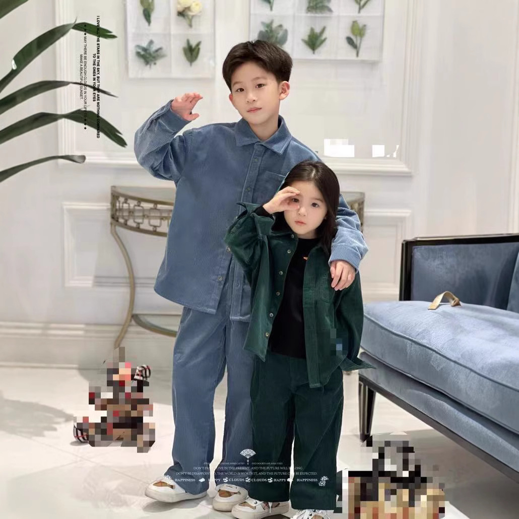 Green corduroy set