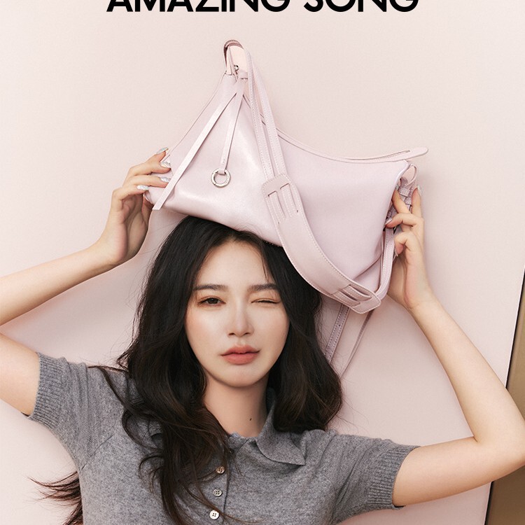 [Same Style as Chen Duling] Amazing Song Yisheng Donut Hobo Small Armpit Crossbody Bag Women's Bag New