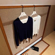 深圳南油2025秋冬经典基础款v领丝光麻花羊毛毛衣针织衫