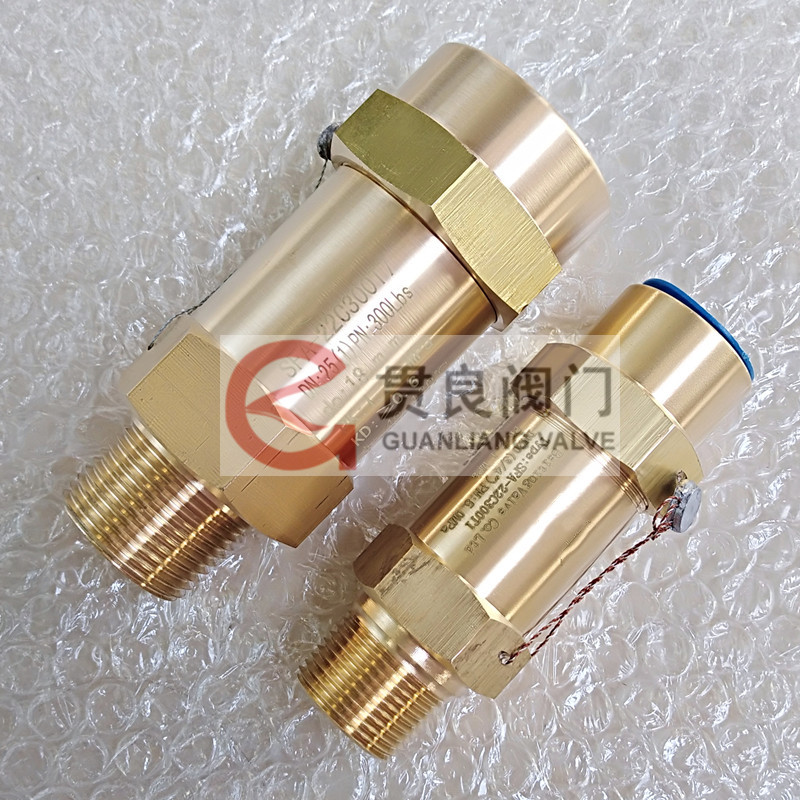 开利安全阀UM12LA022S/SFA-22C300T 冷冻机蒸发器全铜泄压阀DN20