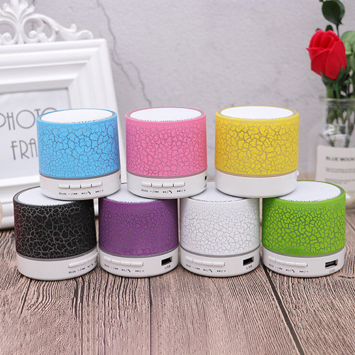 Crack Bluetooth audio card mobile phone computer small steel cannon mini subwoofer wireless led light-emitting small speaker