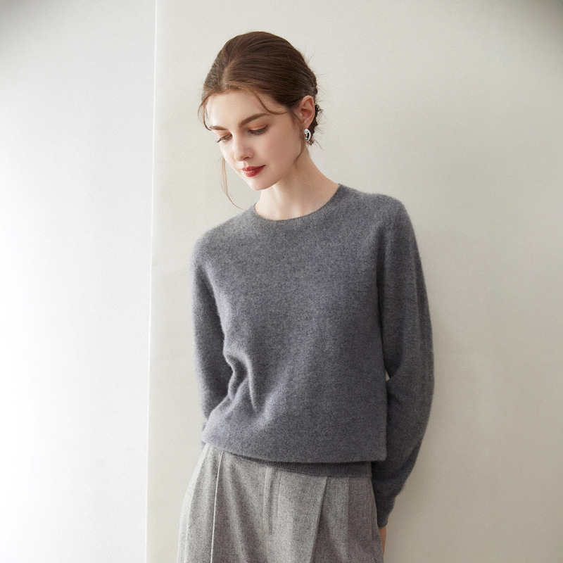 100% Pure Cashmere Sweater for Women in Autumn and Winter, Low Round Neck, Basic Style, Simple Work Clothing Bottoming Sweater, Elegant Inner Wear