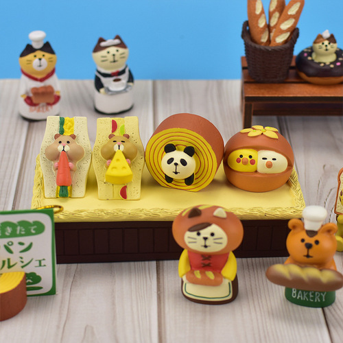 Zakka Japanese groceries baking bread miniature scene props birthday cake decoration gifts food toys small ornaments