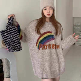 秋冬新款韩版大码女装软糯风设计感流行毛衣品质立体彩虹字母上衣