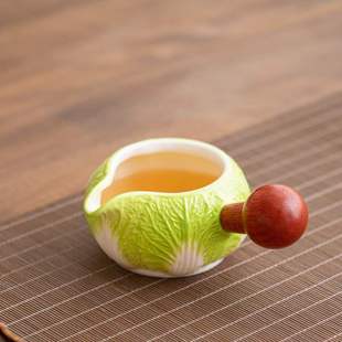 Creative cabbage fair cup creative Baicai public cup mutton fat jade ceramic sub-tea ware Chinese household tea set tea sea batch