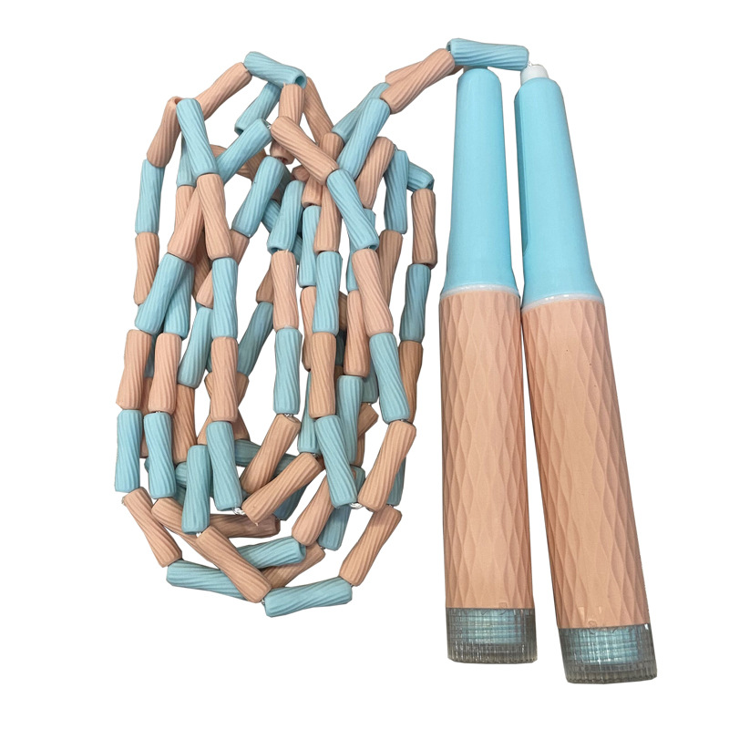 Juguete de cuerda de salto de bambú al aire libre antideslizante sin nudos para niños de jardín de infantes