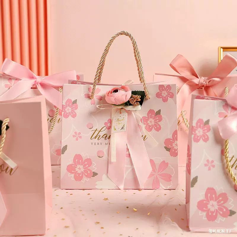 Handheld bag, pack, box, Birthday gift