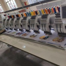 8头电脑绣花机成衣帽子个性化多头刺绣机高速 8头12针电脑绣花机