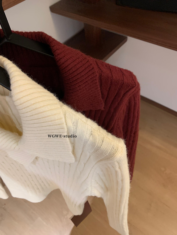 WGWE秋冬新款甜美通勤百搭显瘦设计感斜错位翻领毛衣针织衫W7181|undefined