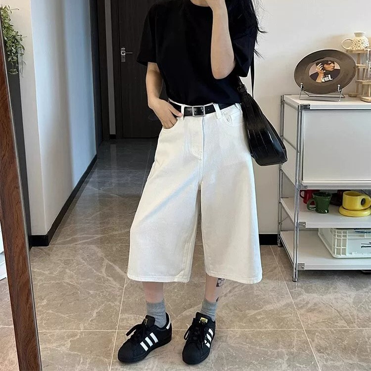 Korean-Style Retro Denim Cropped Pants for Women, Summer Trendy Niche Design Wide-Leg Pants, High-Waisted, Loose-Fitting, Slimming Straight-Cut Korean-Style Retro Denim Cropped Pants for Women, Summer Trendy Niche Design Wide-Leg Pants, High-Waisted, Loose-Fitting, Slimming Straight-Cut