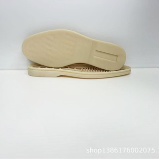 2025 New L Rubber Sole Loafers Women's Slip-On Shoes Large Sole Casual Flats British Style Tendon Sole