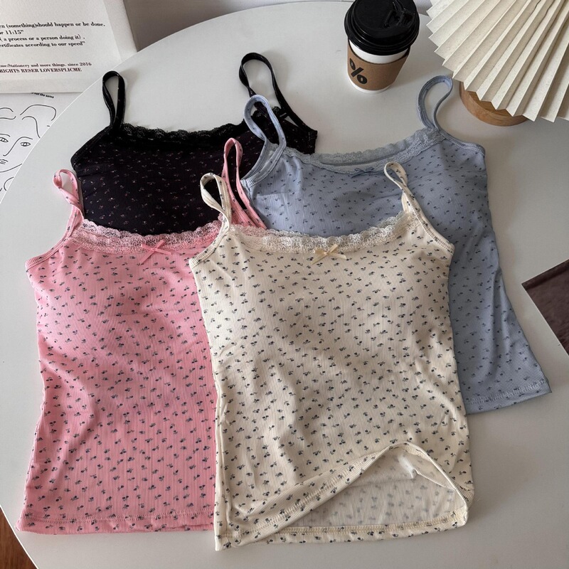 New Floral Lace Sling Beautiful Back No Mark Slim-fit Outer Wear Cup Cover One-piece Breathable Comfortable Top Spice Girl Vest