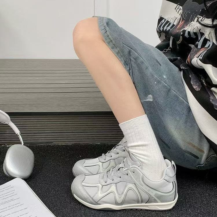 2026 New Style White Sneakers, Height-Increasing, Early Spring Stylish Shoes, Ultra-Light Cowhide White Sneakers, Running Shoes for Women 2026 New Style White Sneakers, Height-Increasing, Early Spring Stylish Shoes, Ultra-Light Cowhide White Sneakers, Running Shoes for Women
