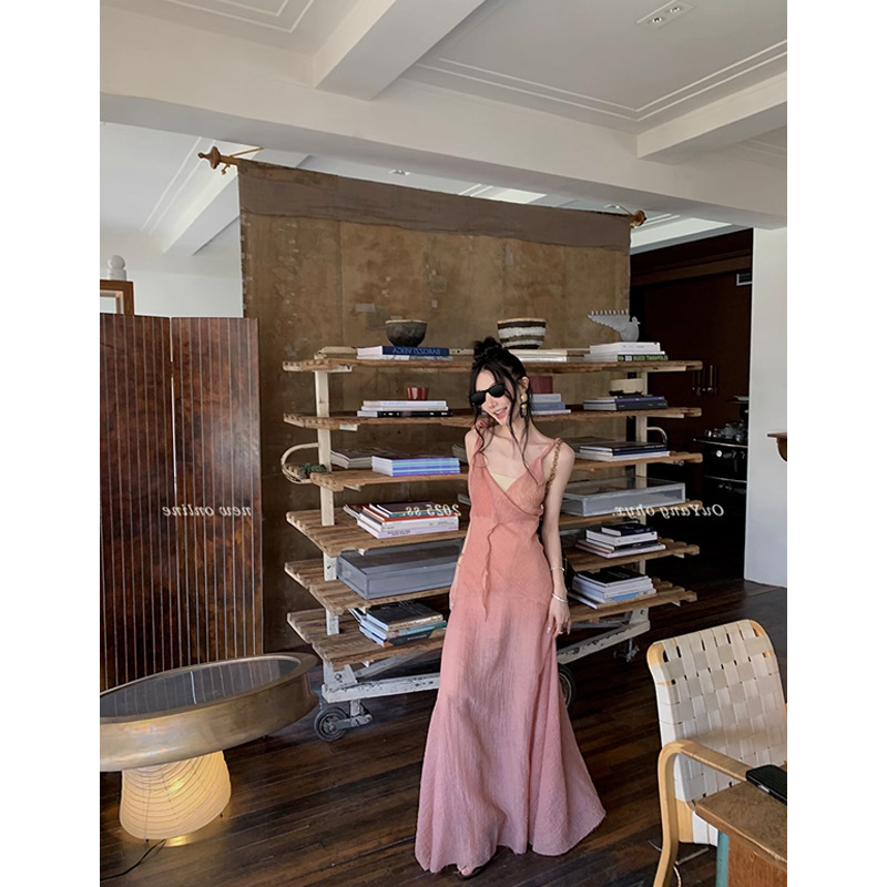 Ouyang Strap Sling dress Women's Summer New Slim-fit Waist Long Dress Design Niche Dress