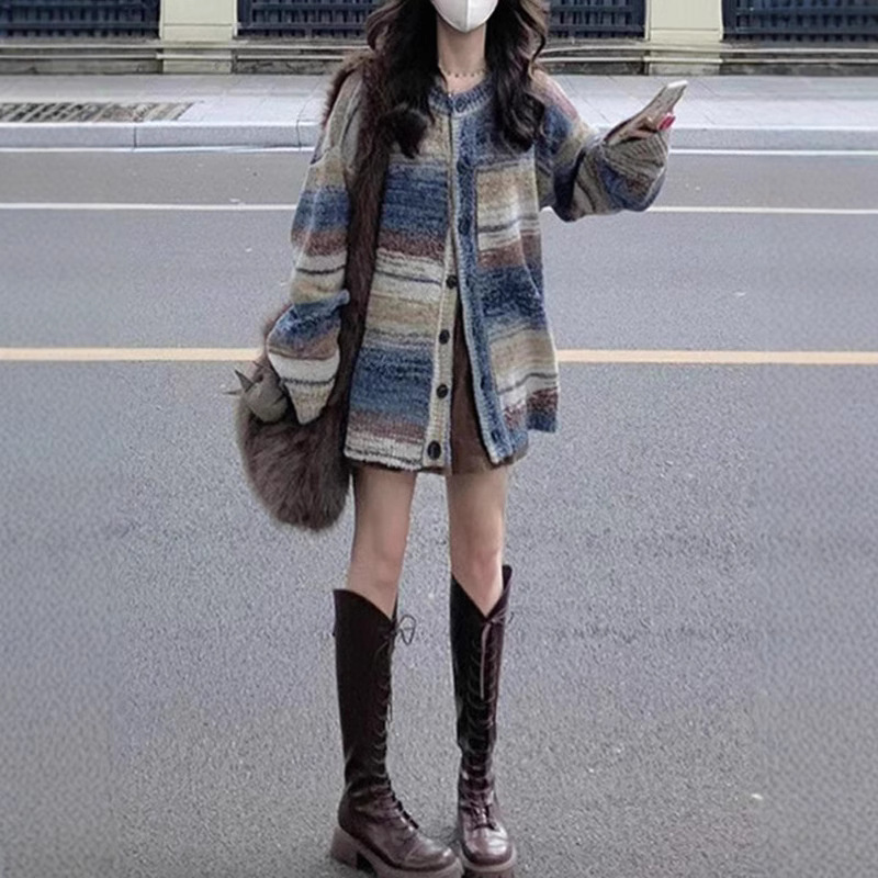 レトロなコントラストカラーステッチセーター女性の秋と冬の新しい怠惰なスタイルルーズストライプグラデーションニットカーディガンジャケットトップ|undefined