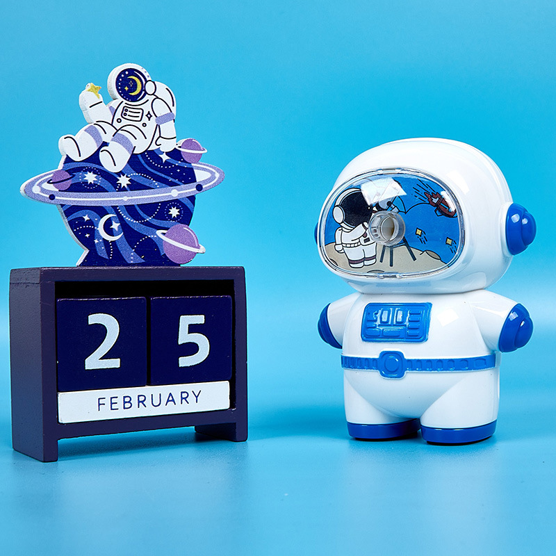 Dibujos animados astronauta sacapuntas Sacapuntas de lápiz de manivela suministros escolares Sacapuntas de lápiz automático sacapuntas al por mayor