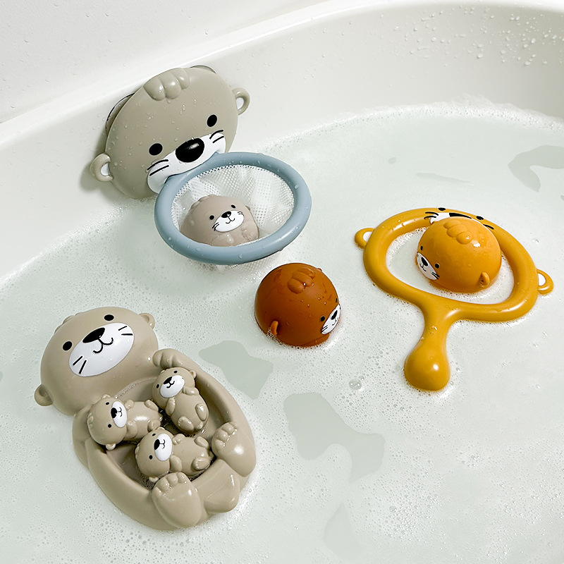 Juguetes de agua de baño transfronterizos Animales nutrias Red de tiro Bola flotante sellada Baño para niños Juguetes de baño