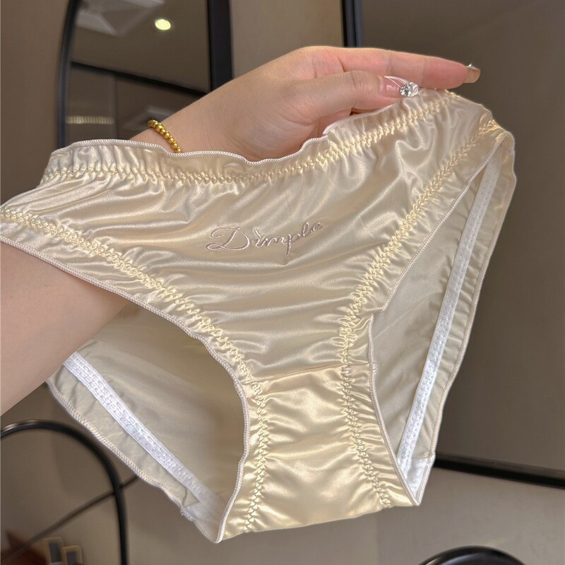 Silky and Comfortable to Wear~ Satin Embroidered Lettering Cream Champagne Low-Waist Triangle Panties for Girls, Solid Color Ice Silk Summer Cotton Crotch Silky and Comfortable to Wear~ Satin Embroidered Lettering Cream Champagne Low-Waist Triangle Panties for Girls, Solid Color Ice Silk Summer Cotton Crotch