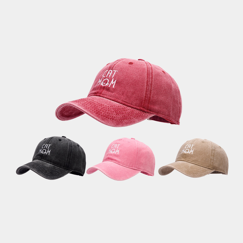 Estilo coreano moda apenada tapa superior suave enarbolada para las mujeres CAT bordado todo partido gorra de béisbol al aire libre sombrero
