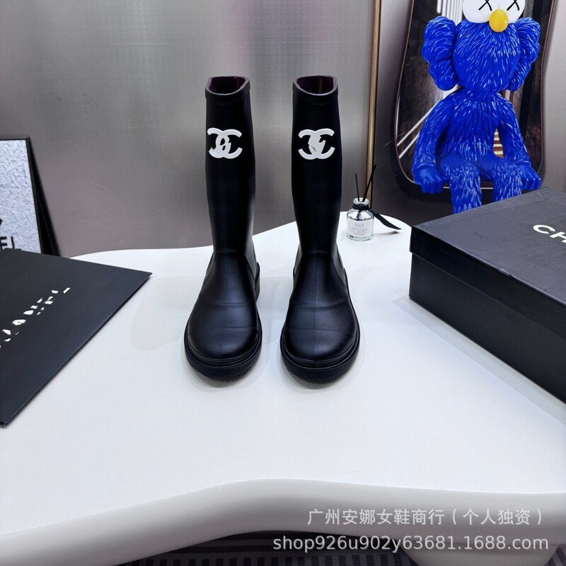 2025新款小香无缝雨靴四季可穿显瘦不过膝防滑中筒时装靴雨靴女|undefined