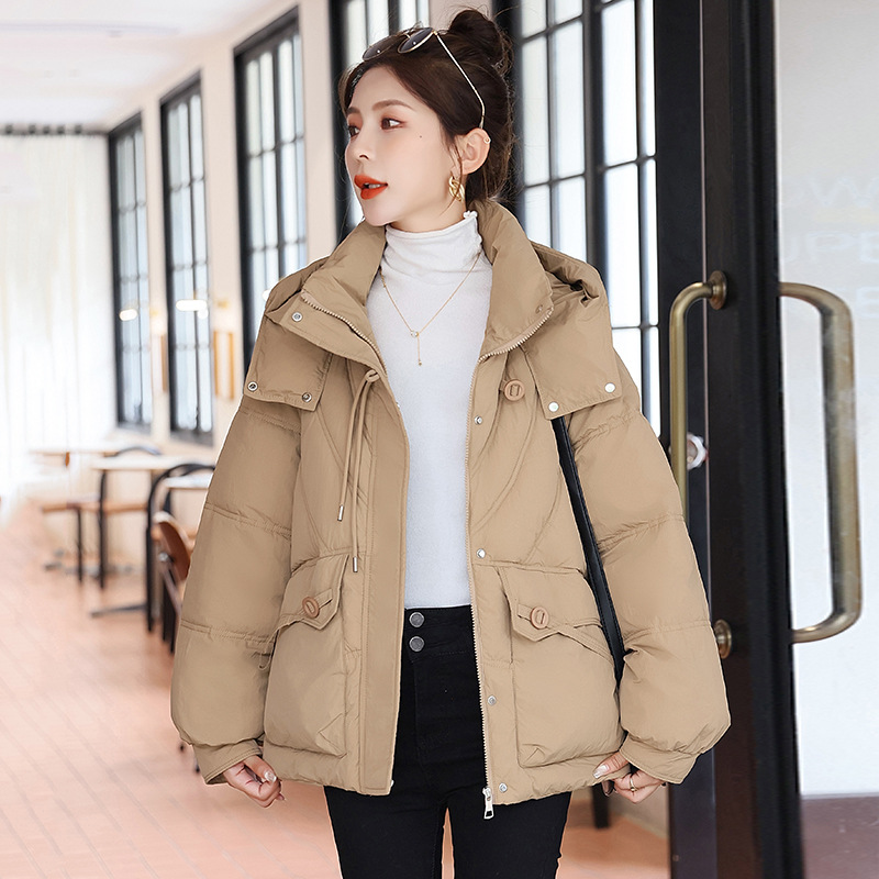 Ropa de algodón pequeño invierno 2025 nueva ropa de invierno coreana chaqueta de algodón gruesa chaqueta de algodón suelta corta con capuchón