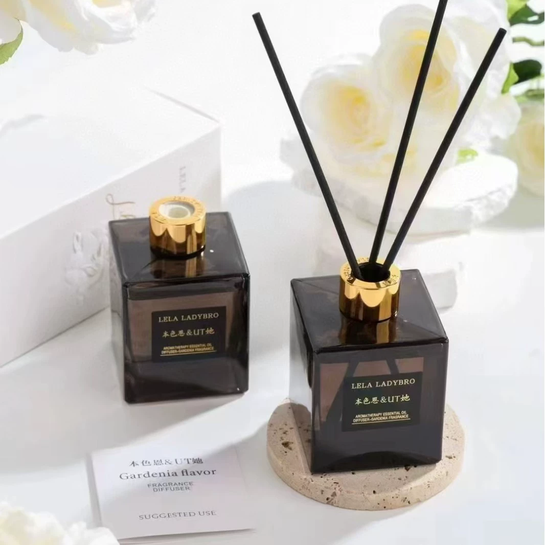 Натуральный ароматизатор UT с ароматом гардении, безвредный для дома и автомобиля, без пламени, с эфирными маслами, аксессуар для дома и автомобиля.