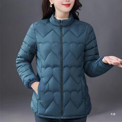 妈妈装秋冬羽绒棉衣大码显瘦中老年女装轻薄棉服短款小棉袄批批发