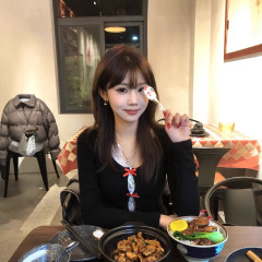 甜辣妹蝴蝶结长袖t恤女秋冬设计感叠穿蕾丝吊带打底衫上衣两件套