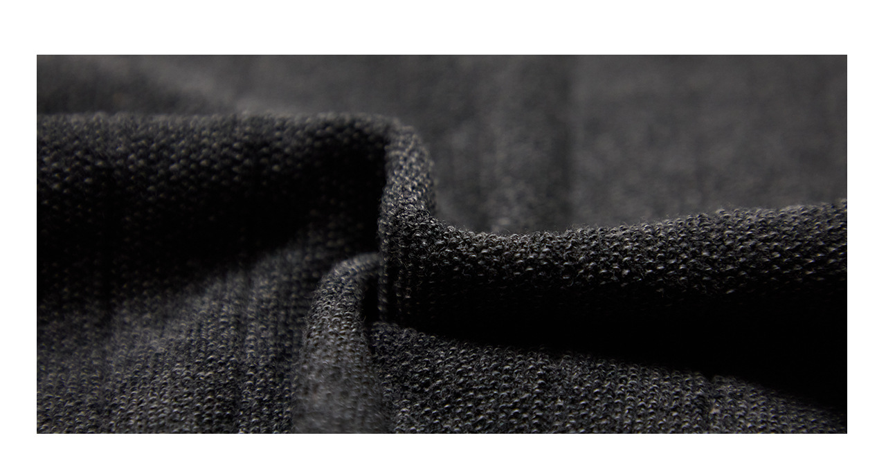 UNF 250g Loose Crew Neck Knit Sweater