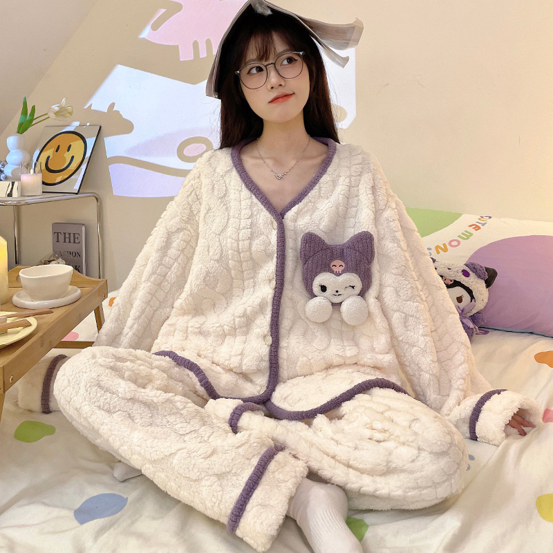 长毛绒睡衣女款冬季提花甜美卡通学生家居服珊瑚绒加绒开衫两件套