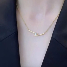 С���OӋ���¿��p���A��䓲���ɫ��Ů���º��s�ʯ�i��朕r��