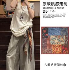 服装搭配丝巾批发复古方巾腰带文艺花卉印花方巾秋冬领巾中秋礼品