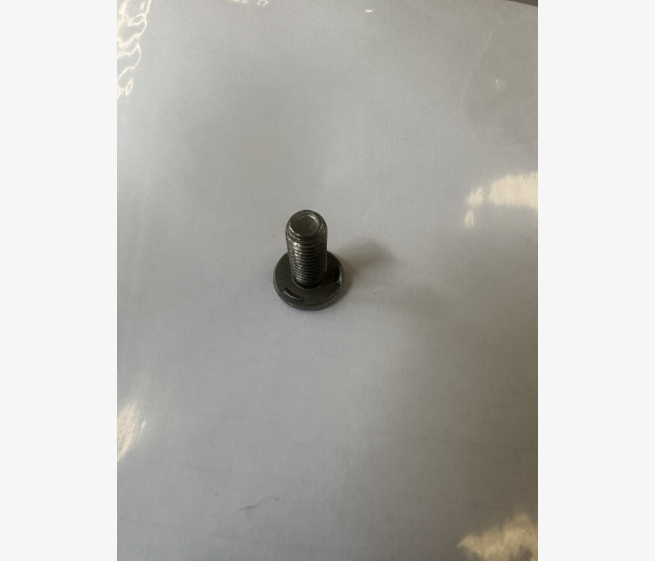 5.8级 Q1980830(QC/T598)承面凸焊螺钉M8*20