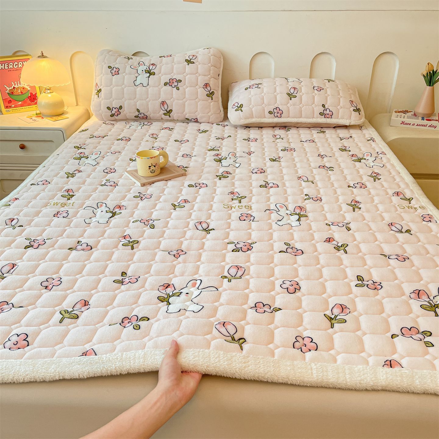 장미 토끼 [미끄럼 방지, 정전기 방지, 축열 및 보온]