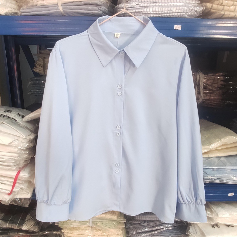 Demi-season shirt