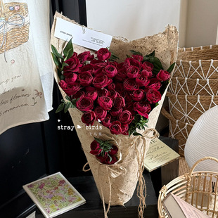 �Ӻ�͹�ɣƤ����Ȼ�w�S�r���������b�����|���ֹ���ˇ�Y�����l