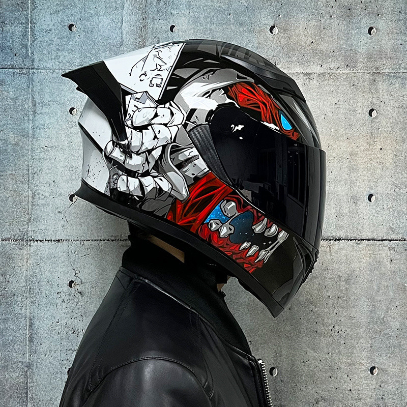 백색광매직티거울 + 검은색 긴 꼬리 날개