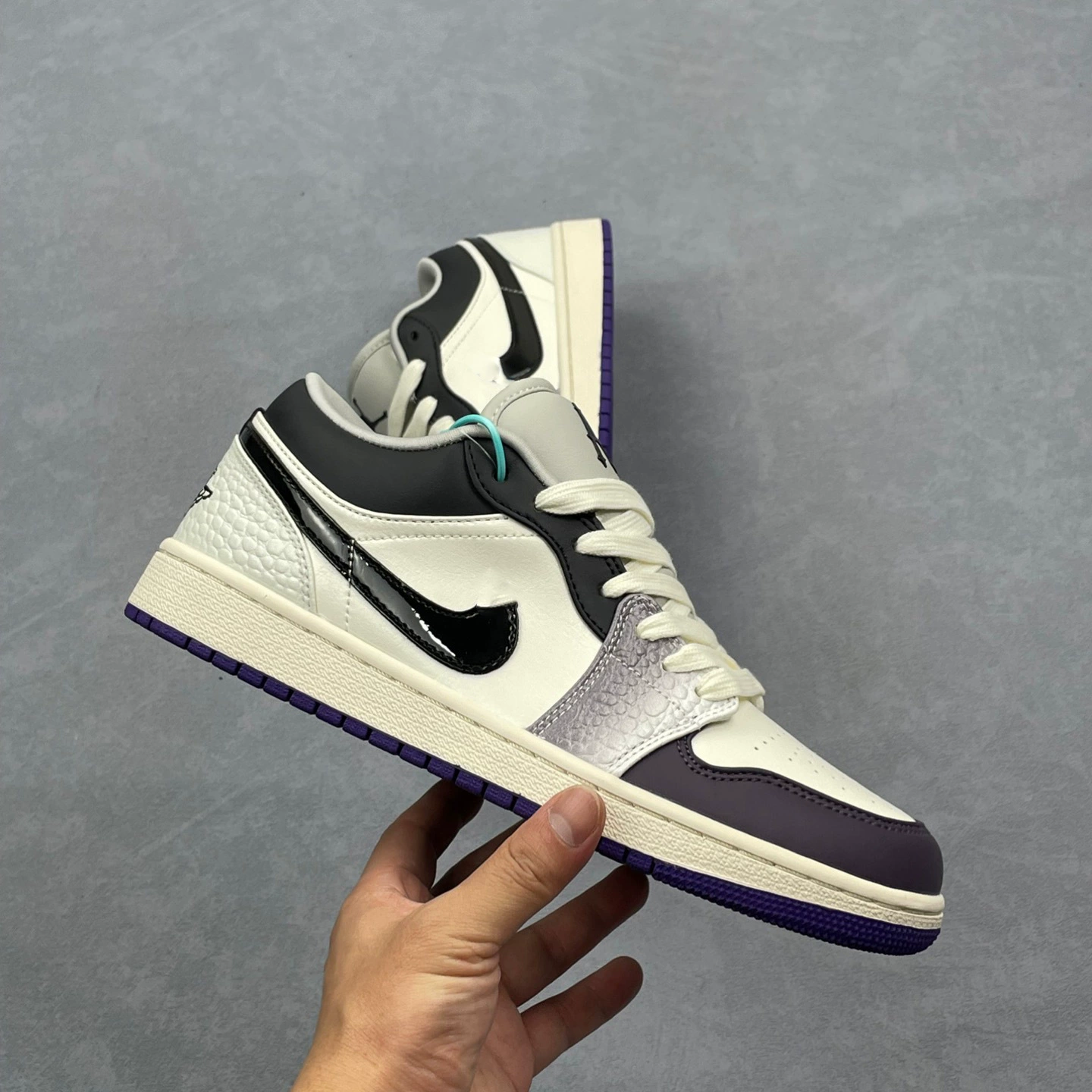 Кроссовки Air Jordan 1, кеды, спортивная обувь, баскетбольные кроссовки для отдыха, с вышивкой