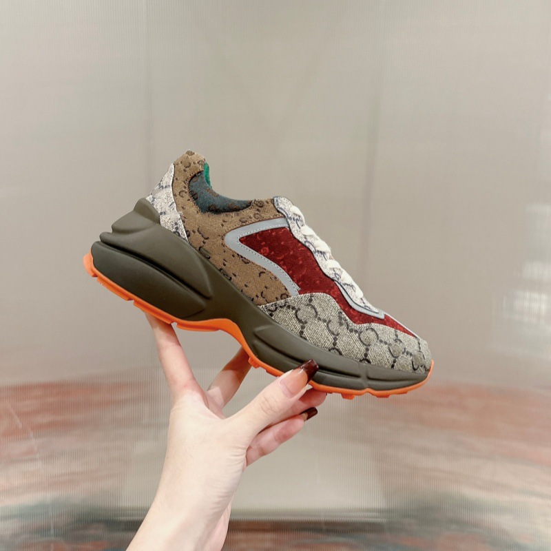 카멜 배색 레터링